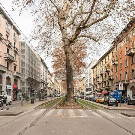 Appartamento Grazioso Milano Esterno foto