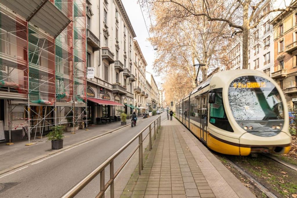Appartamento Grazioso Milano Esterno foto